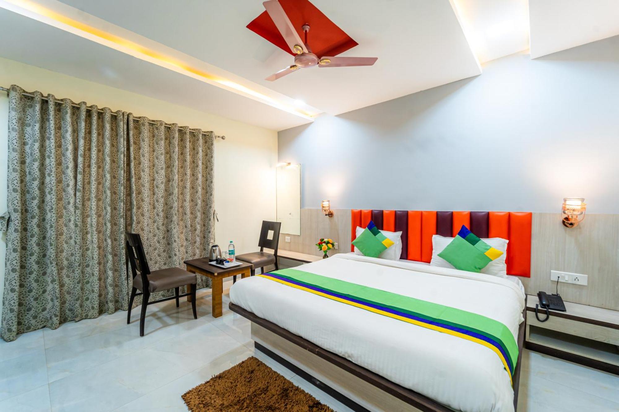 Seven Days Resort And Spa Mahābaleshwar Extérieur photo